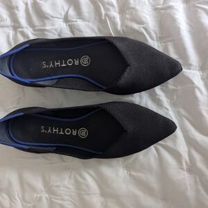 Rothy's Women's Black and Blue Flats